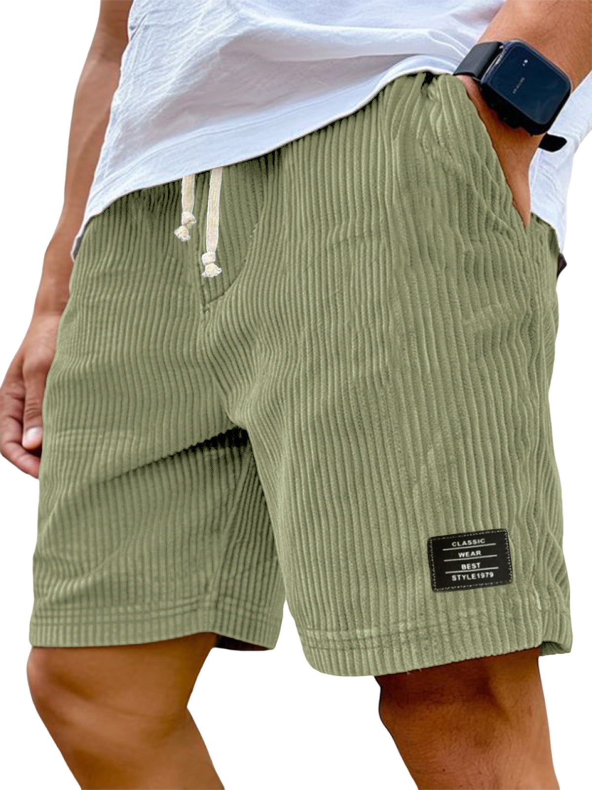 Men's Stylish Ripped Classic Embroidered Label Versatile Casual Shorts